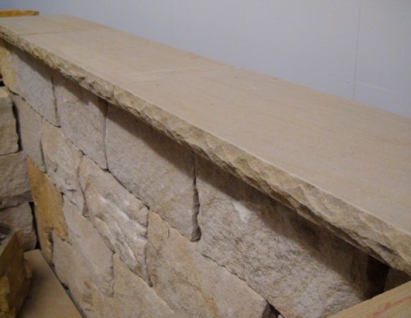 Pfeilerabdeckung SA4 40x40x12 cm Sandstein Mauerabdeckungen Sandsteinsäule 
