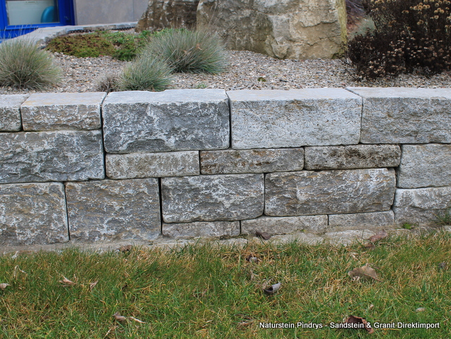 Muschelkalk System-Mauersteine getrommelt - Natursteinhandel Pindrys