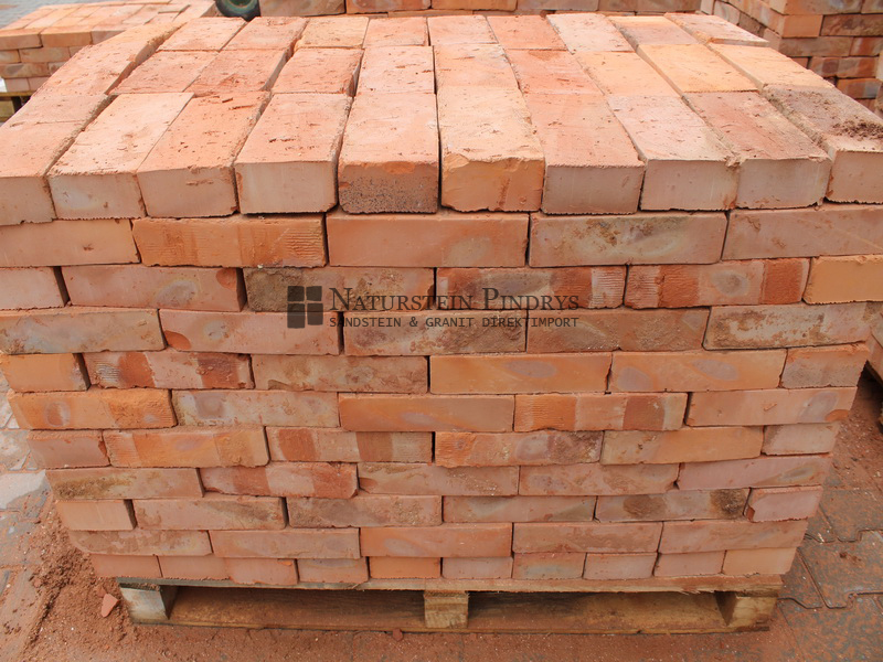 Ziegelsteine Standard 250x120x65 Mm Backsteine Natursteinhandel Pindrys Sandstein Granit Direktimport Gunstige Preise Natursteine Granitsteine Mauersteine Granitpflastersteine Bruchsteine Blockstufen Bodenplatten Verblendmauerwerk